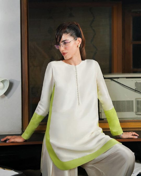 Binsaed Bana Dora 3 Piece Unstitched Lawn Suit for Women – Summer Collection