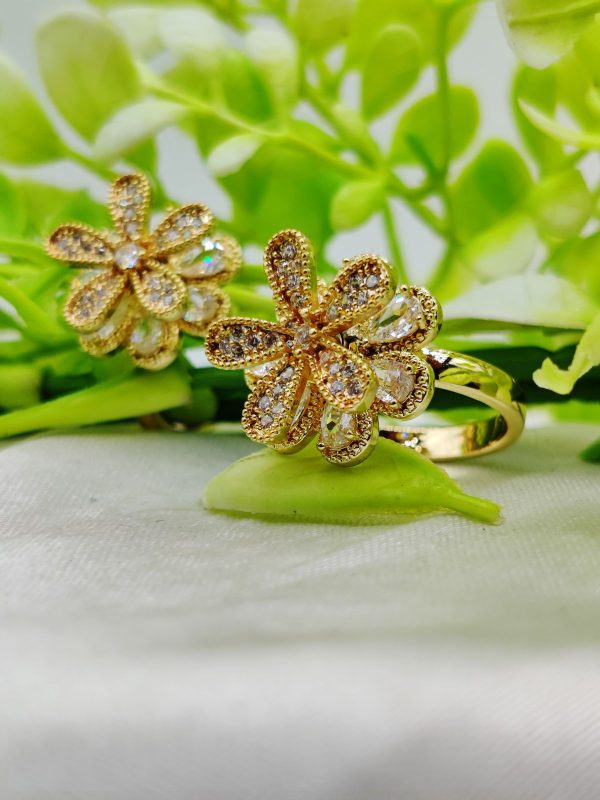 Golden blooming flower adjustable ring with sparkling stones – luxury women’s jewelry