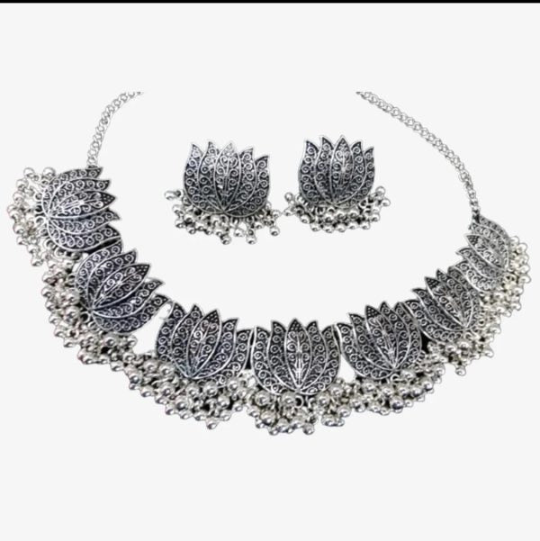 Antique Silver Afghani Flower Choker Necklace With Earrings – Ethnic Jewelry Set For Women and Girls