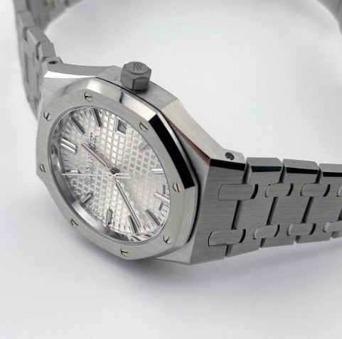 Luxury Stainless Steel Quartz Watch – Royal Oak Inspired | Premium Gift Box