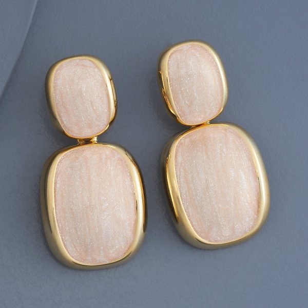 Elegant Dual-Tone Rectangular Drop Earrings – Modern Statement Jewelry for Women