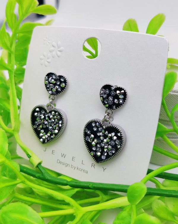 Elegant Heart Shaped Crystal Earrings for Women – Sparkling Romantic Jewelry