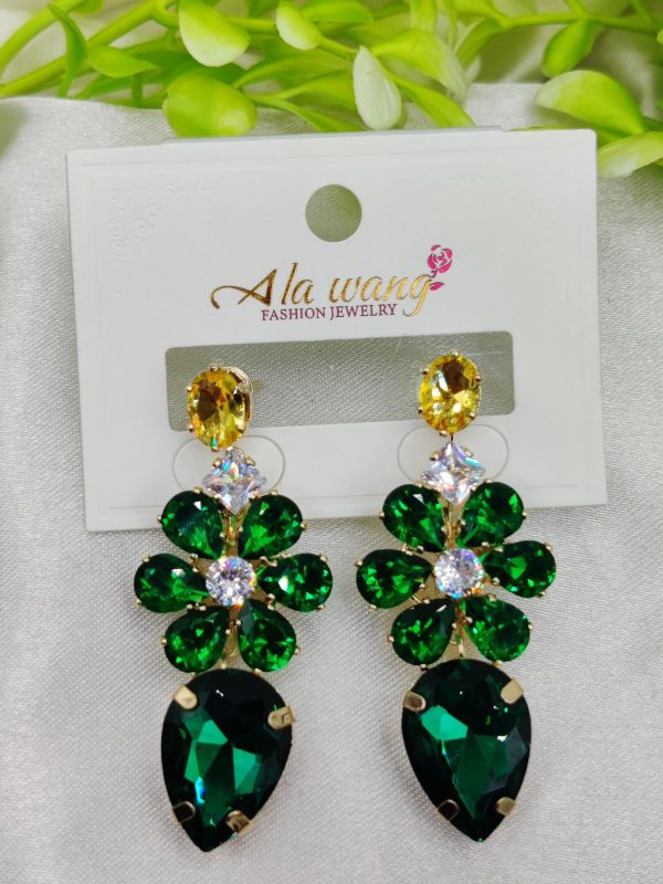 Emerald Radiance Floral Drop Earrings – Green Teardrop and Crystal Design for Women