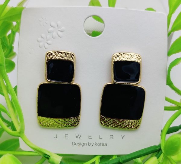 Geometric Black and Gold Statement Earrings – Bold Fashion Jewelry for Women