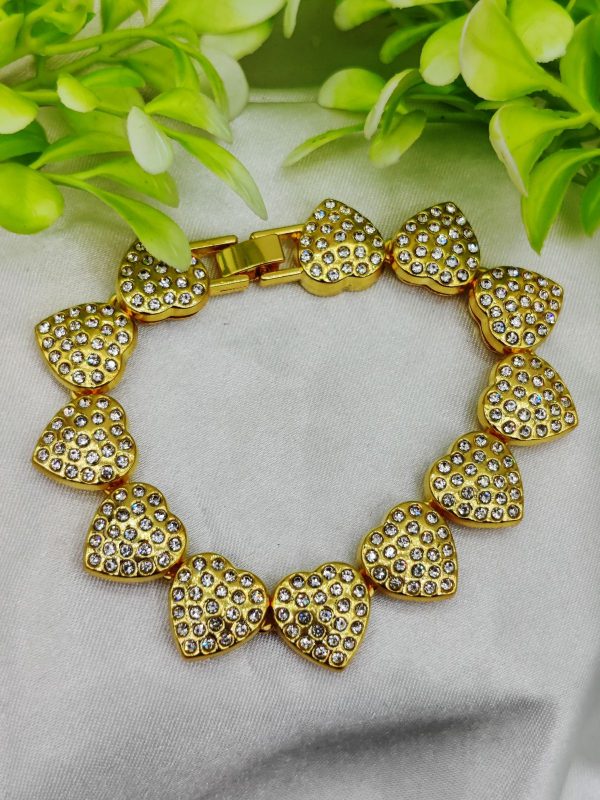 Radiant heart-studded adjustable bracelet with sparkling stones
