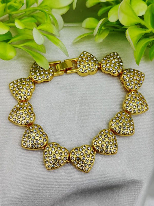 Radiant heart-studded adjustable bracelet with sparkling stones