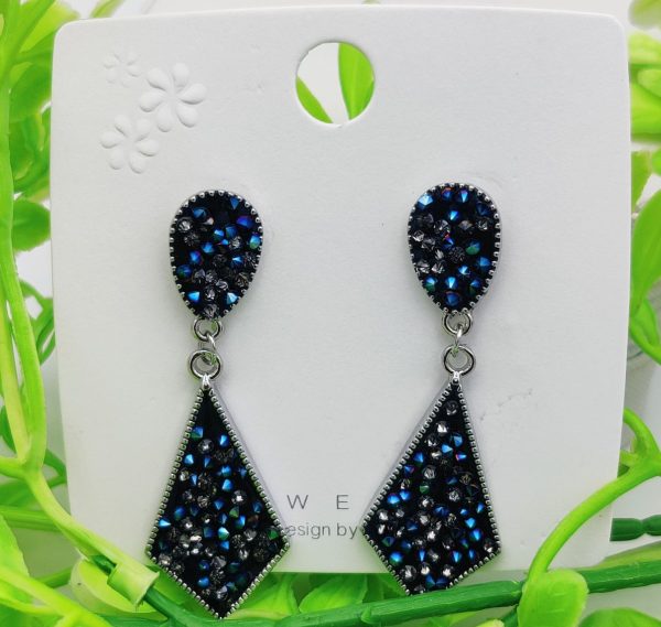 Radiant Black Crystal Drop Earrings with Silver-Tone Finish – Elegant Teardrop & Diamond Design for Women
