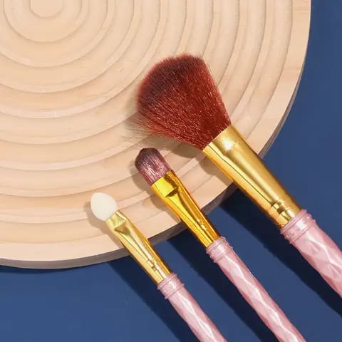 Renora Soft Makeup Brush Set (Pack of 5 - Random Color)